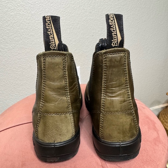 Blundstone 585 Chelsea Boots Women Size 7.5 US Olive Distressed Leather Utility - Picture 5 of 11